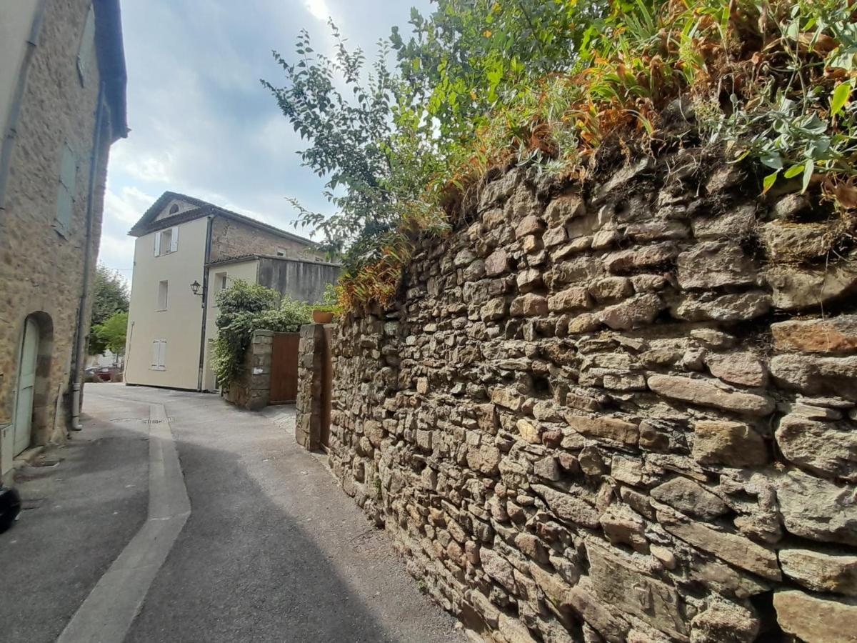 Gite Olivia Saint-Florent-sur-Auzonnet Exterior photo